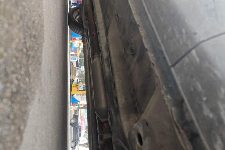 Used CHANGAN OSHAN Olisway 2014 1.4L AMT Luxury Model Chassis Front Right