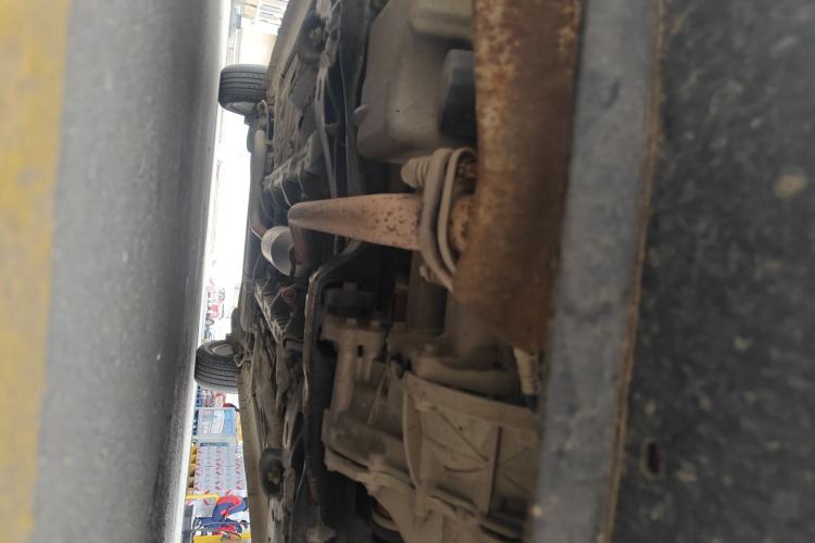 Used CHANGAN OSHAN Olisway 2014 1.4L AMT Luxury Model Chassis Front