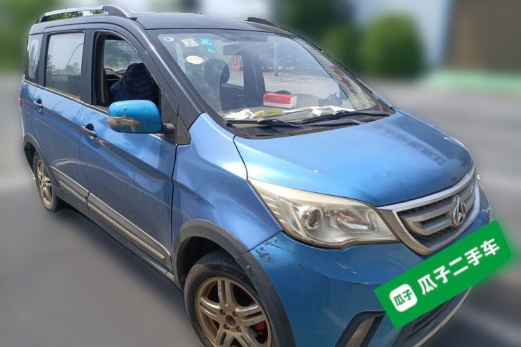 Used CHANGAN OSHAN Olisway 2014 1.4L AMT Luxury Model Front Right 45 Deg