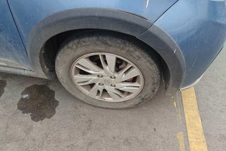 Used CHANGAN OSHAN Olisway 2014 1.4L AMT Luxury Model Right Front Wheel Hub