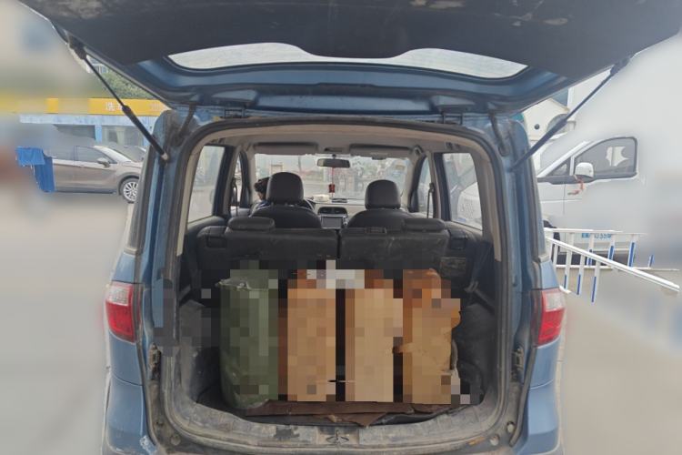 Used CHANGAN OSHAN Olisway 2014 1.4L AMT Luxury Model Trunk