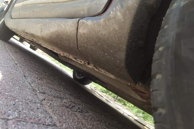 Used CHANGAN OSHAN Olisway 2014 X6 1.4L Manual Luxury Model Chassis Front Right