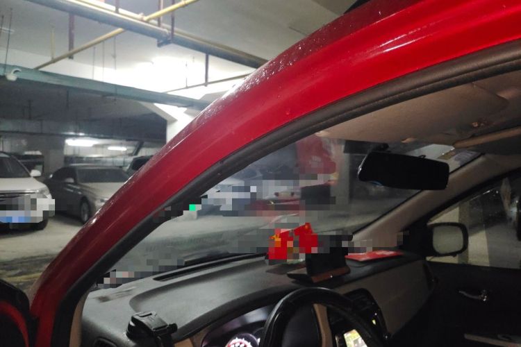 Used CHANGAN OSHAN Olisway 2014 1.4L AMT Luxury Model Headliner