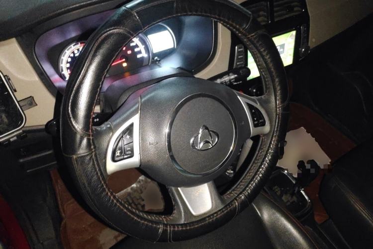 Used CHANGAN OSHAN Olisway 2014 1.4L AMT Luxury Model Steering Wheel
