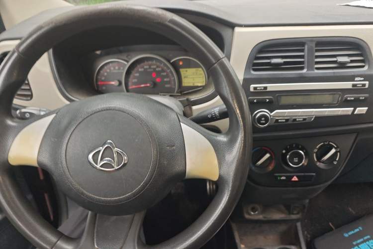 Used CHANGAN OSHAN Olisway 2015 1.2L Manual Enjoyment Model Audio And AC Panel