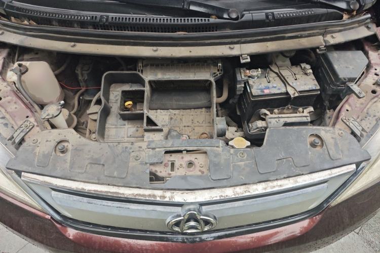 Used CHANGAN OSHAN Olisway 2015 1.2L Manual Enjoyment Model Engine Bay