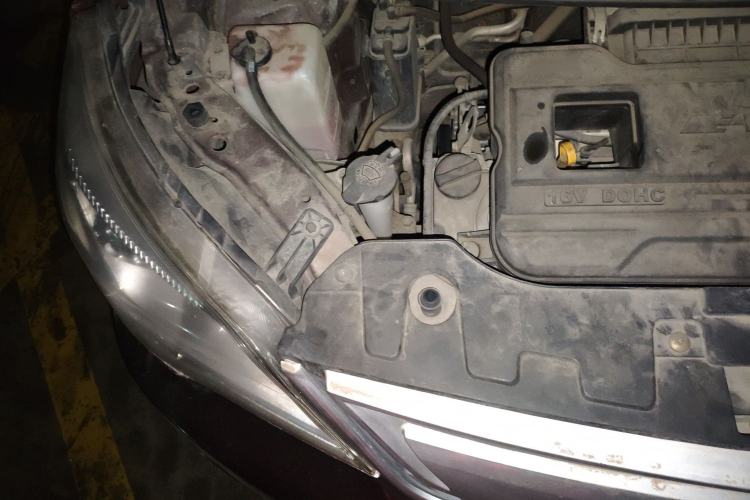 Used CHANGAN OSHAN Olisway 2015 1.2L Manual Enjoyment Model Engine Bay Right
