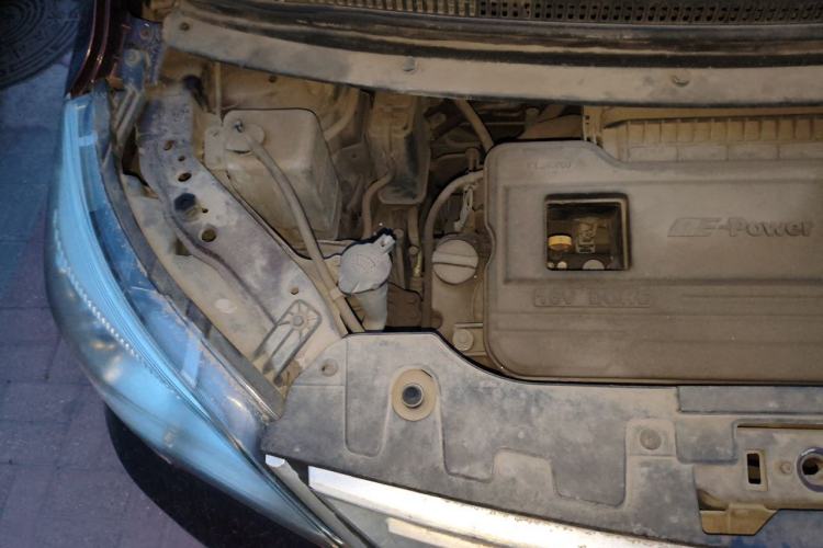 Used CHANGAN OSHAN Olisway 2015 1.2L Manual Enjoyment Model Engine Bay Right