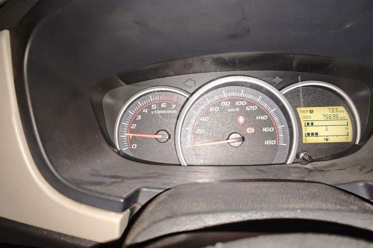 Used CHANGAN OSHAN Olisway 2015 1.2L Manual Enjoyment Model Instrument Cluster