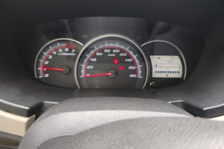 Used CHANGAN OSHAN Olisway 2015 1.2L Manual Enjoyment Model Instrument Cluster