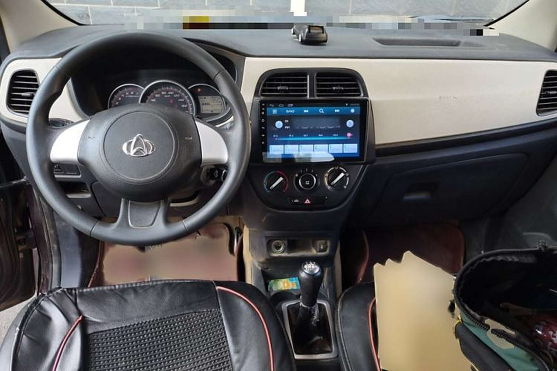 Used CHANGAN OSHAN Olisway 2015 1.2L Manual Enjoyment Model Interior 2