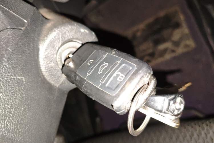 Used CHANGAN OSHAN Olisway 2015 1.2L Manual Enjoyment Model Vehicle Key