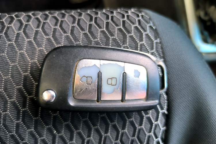 Used CHANGAN OSHAN Olisway 2015 1.2L Manual Enjoyment Model Vehicle Key