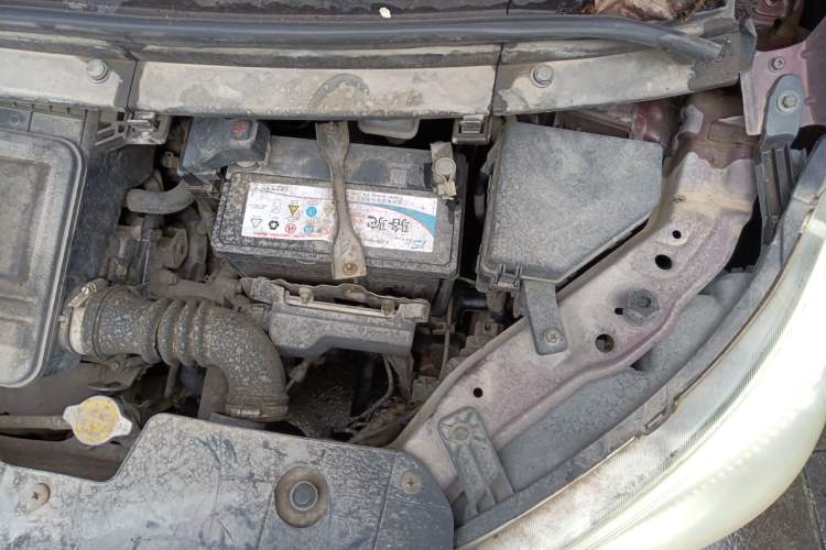 Used CHANGAN OSHAN Olisway 2015 1.2L Manual Enjoyment Model Engine Bay Left