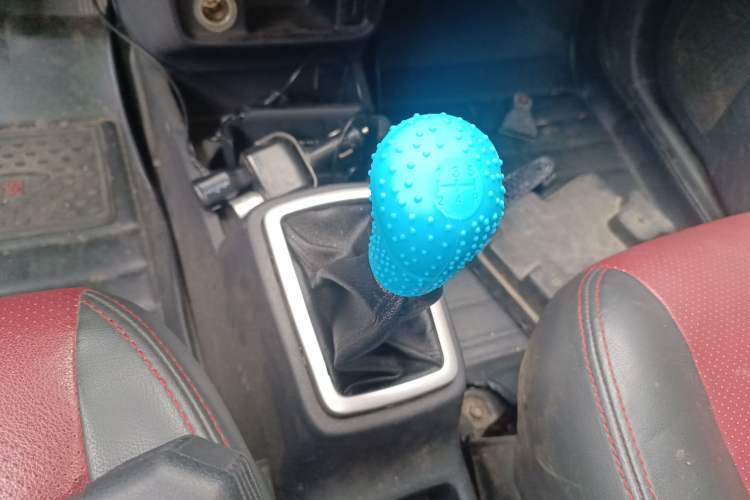 Used CHANGAN OSHAN Olisway 2015 X6 1.4L Manual Mount Everest Edition Gear Lever