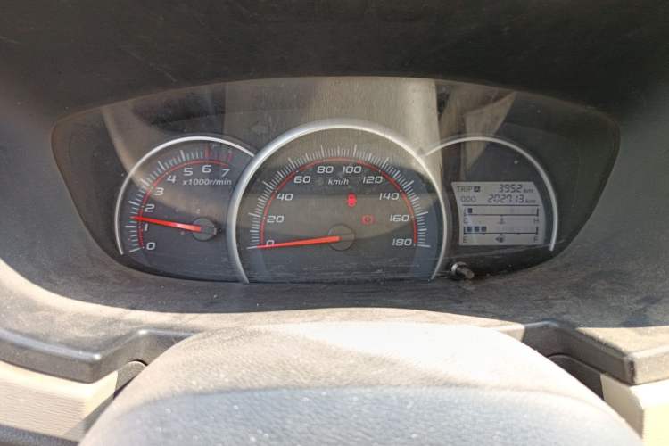Used CHANGAN OSHAN Olisway 2015 1.2L Manual Enjoyment Model Instrument Cluster