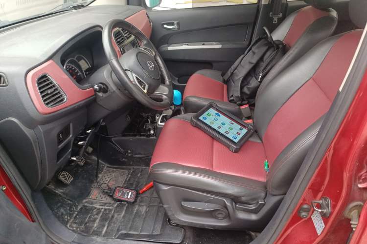 Used CHANGAN OSHAN Olisway 2015 X6 1.4L Manual Mount Everest Edition Left Front Seat