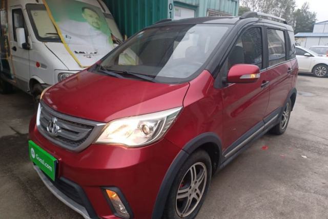 Used CHANGAN OSHAN Olisway 2015 X6 1.4L Manual Mount Everest Edition