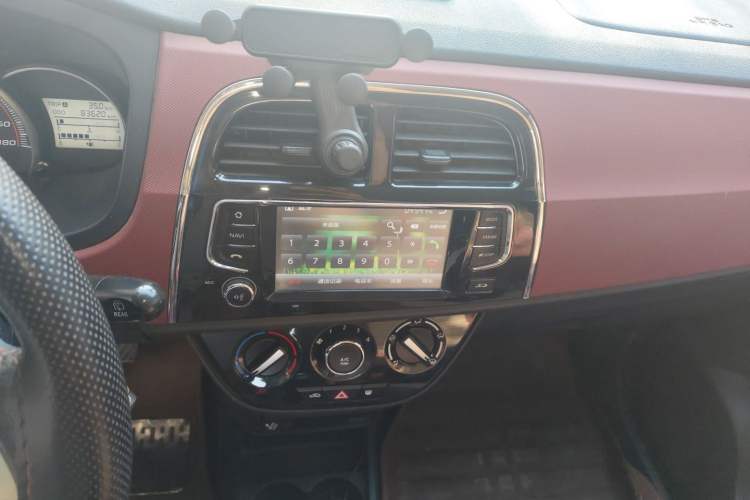 Used CHANGAN OSHAN Olisway 2015 X6 1.4L Manual Mount Everest Edition Audio And AC Panel