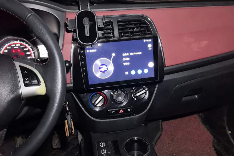 Used CHANGAN OSHAN Olisway 2015 X6 1.4L Manual Mount Everest Edition Audio And AC Panel