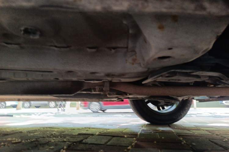 Used CHANGAN OSHAN Olisway 2015 X6 1.4L Manual Mount Everest Edition Chassis Front Right