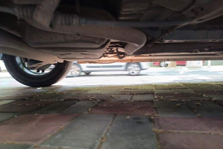 Used CHANGAN OSHAN Olisway 2015 X6 1.4L Manual Mount Everest Edition Chassis Rear Right