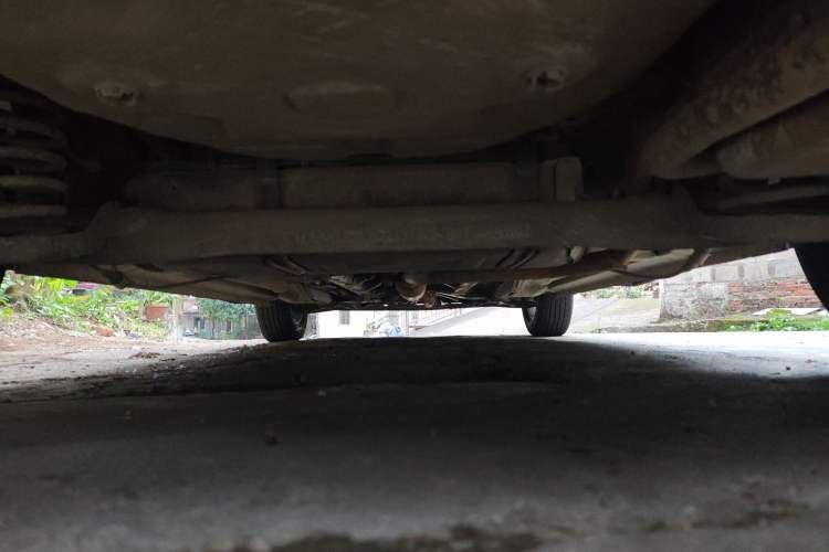 Used CHANGAN OSHAN Olisway 2015 X6 1.4L IMT Flagship Edition Chassis Rear