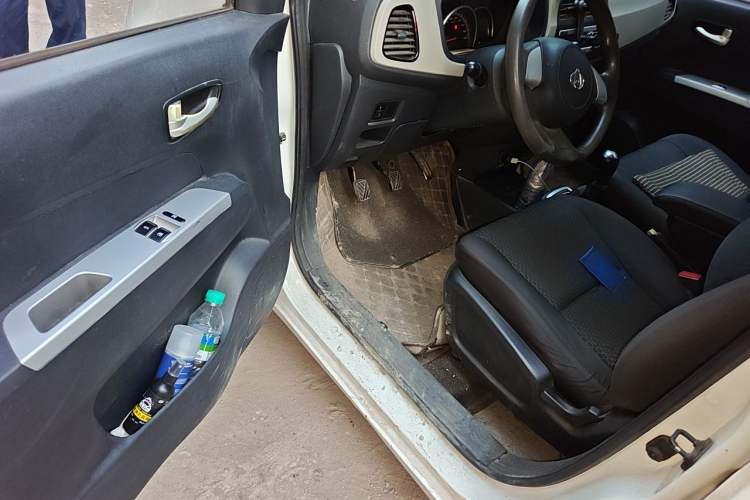 Used CHANGAN OSHAN Olisway 2015 1.2L Manual Enjoyment Model Driver Seat