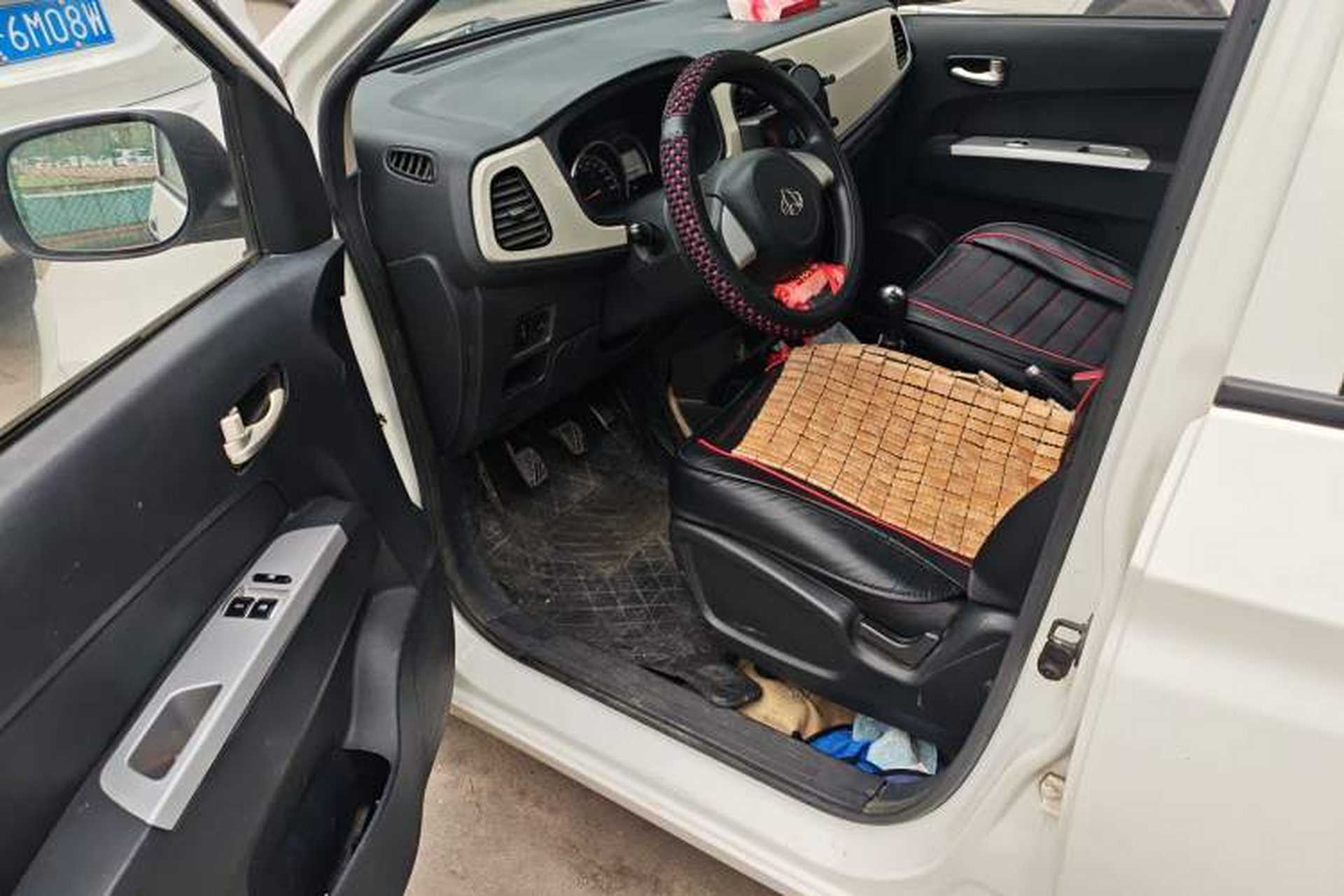 Used CHANGAN OSHAN Olisway 2015 1.2L Manual Enjoyment Model Driver Seat