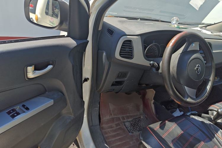 Used CHANGAN OSHAN Olisway 2015 1.2L Manual Enjoyment Model Driver Seat