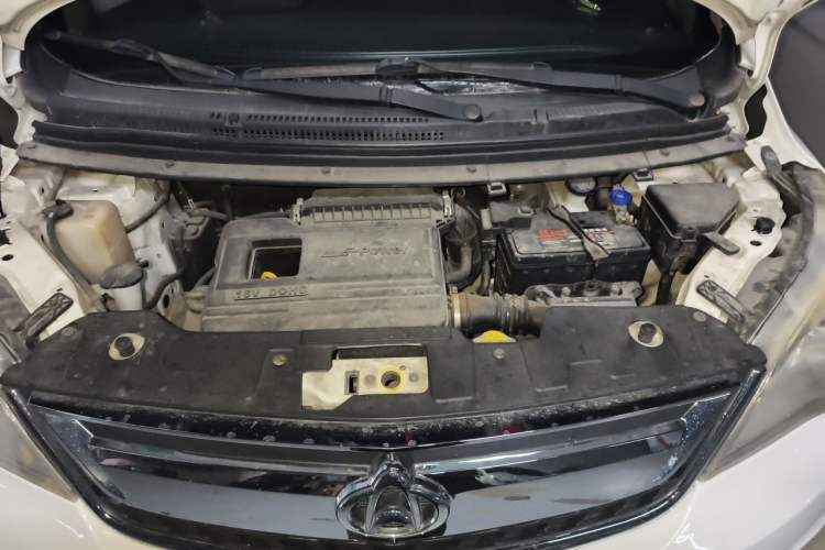 Used CHANGAN OSHAN Olisway 2015 1.2L Manual Enjoyment Model Engine Bay