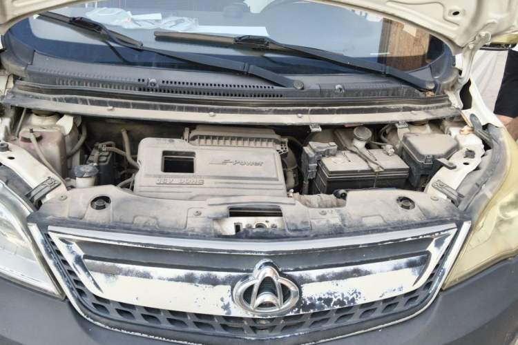 Used CHANGAN OSHAN Olisway 2015 1.2L Manual Enjoyment Model Engine Bay
