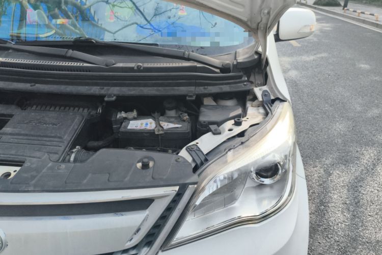 Used CHANGAN OSHAN Olisway 2015 1.2L Manual Enjoyment Model Engine Bay Left