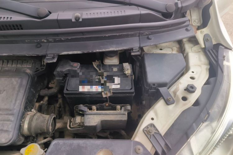 Used CHANGAN OSHAN Olisway 2015 1.2L Manual Enjoyment Model Engine Bay Left