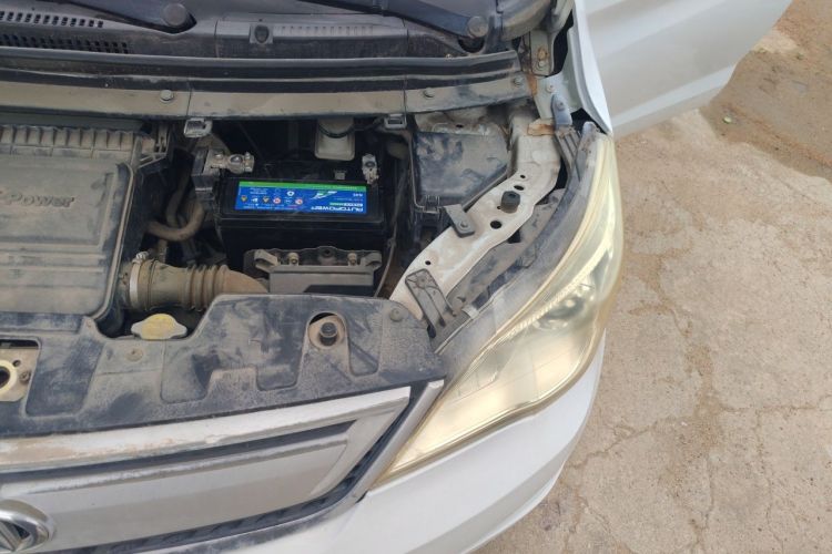 Used CHANGAN OSHAN Olisway 2015 1.2L Manual Enjoyment Model Engine Bay Left