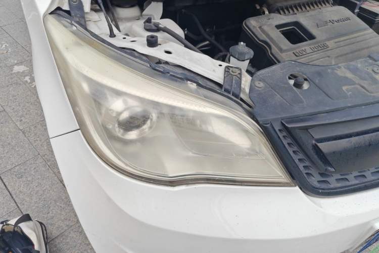 Used CHANGAN OSHAN Olisway 2015 1.2L Manual Enjoyment Model Engine Bay Right