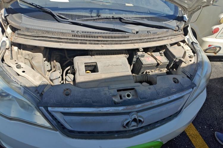 Used CHANGAN OSHAN Olisway 2015 1.2L Manual Enjoyment Model Engine Bay