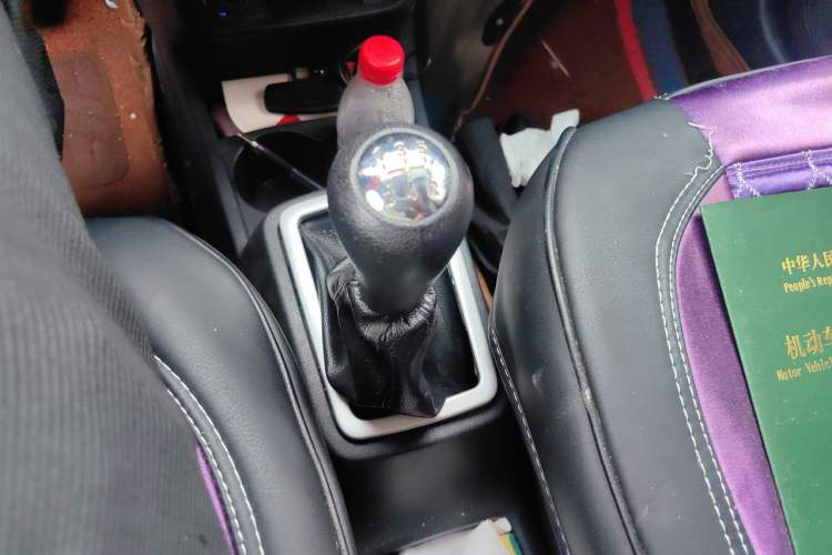 Used CHANGAN OSHAN Olisway 2015 1.2L Manual Enjoyment Model Gear Lever
