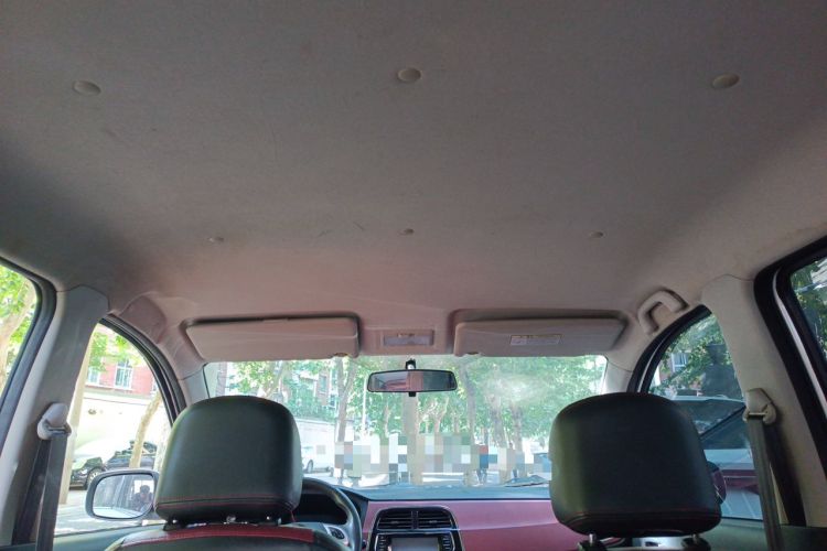 Used CHANGAN OSHAN Olisway 2015 X6 1.4L Manual Mount Everest Edition Headliner