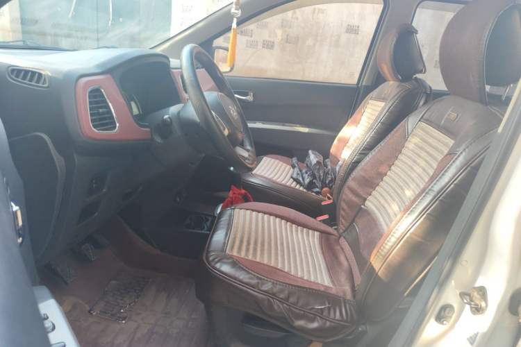 Used CHANGAN OSHAN Olisway 2015 X6 1.4L Manual Mount Everest Edition Left Front Seat