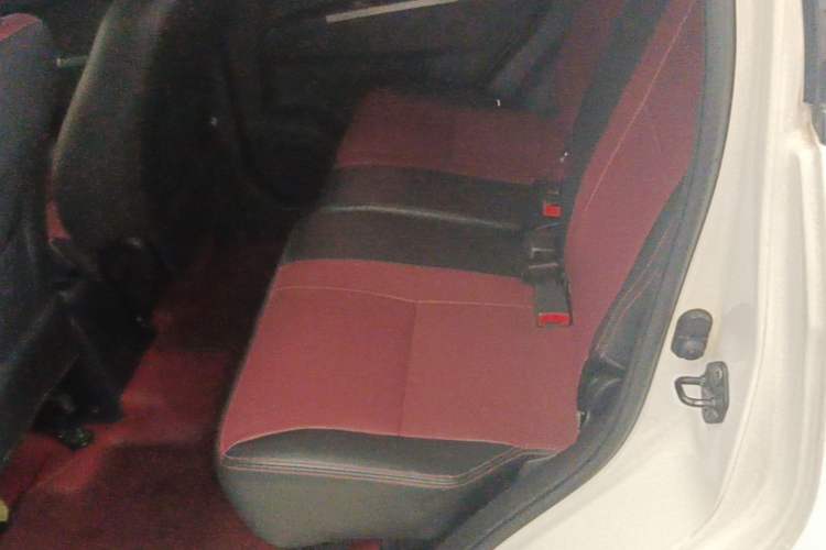 Used CHANGAN OSHAN Olisway 2015 X6 1.4L Manual Mount Everest Edition Left Rear Seat