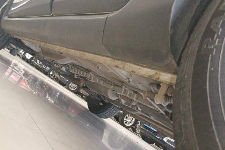 Used CHANGAN OSHAN Olisway 2015 X6 1.4L Manual Mount Everest Edition Left Side Sill