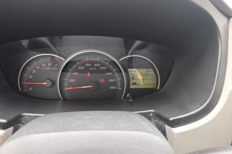 Used CHANGAN OSHAN Olisway 2015 1.2L Manual Enjoyment Model Odometer Close Up