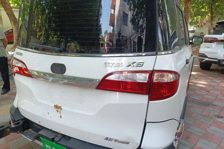 Used CHANGAN OSHAN Olisway 2015 X6 1.4L Manual Mount Everest Edition Rear Right 45 Deg