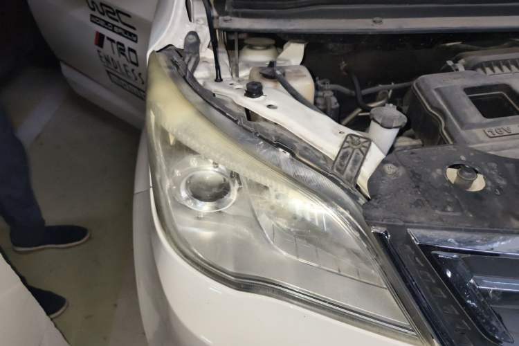 Used CHANGAN OSHAN Olisway 2015 1.2L Manual Enjoyment Model Right Front Headlight