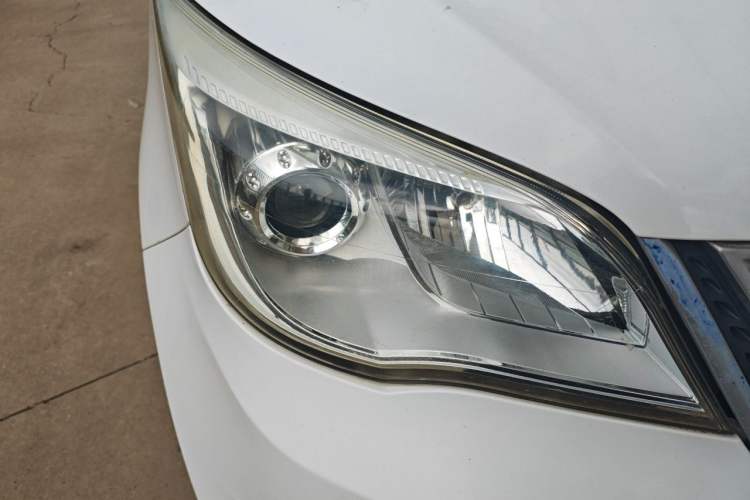 Used CHANGAN OSHAN Olisway 2015 1.2L Manual Enjoyment Model Right Front Headlight
