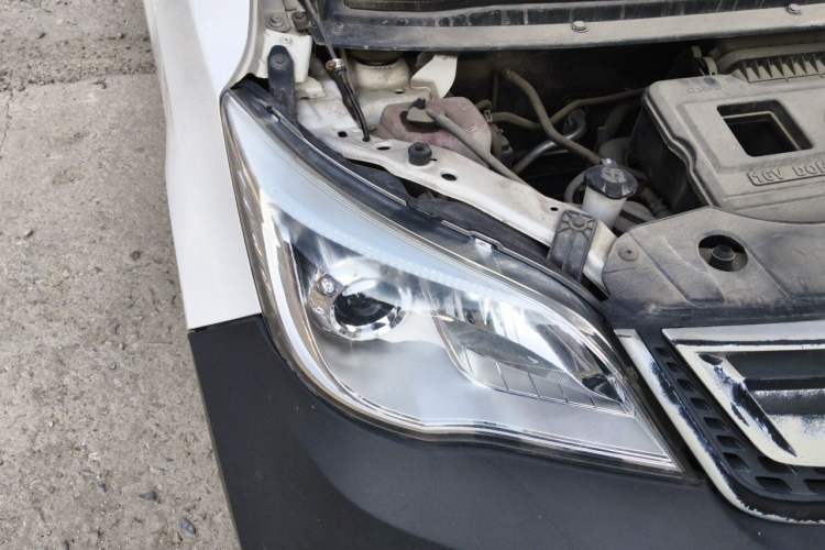 Used CHANGAN OSHAN Olisway 2015 1.2L Manual Enjoyment Model Right Front Headlight