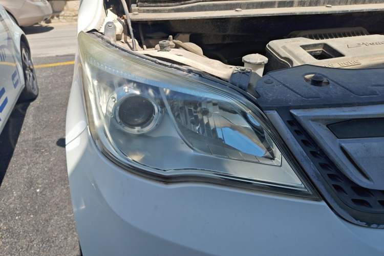 Used CHANGAN OSHAN Olisway 2015 1.2L Manual Enjoyment Model Right Front Headlight