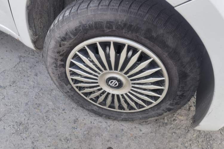 Used CHANGAN OSHAN Olisway 2015 1.2L Manual Enjoyment Model Right Front Wheel Hub