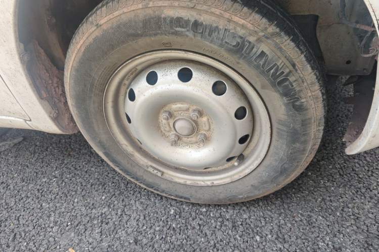 Used CHANGAN OSHAN Olisway 2015 1.2L Manual Enjoyment Model Right Front Wheel Hub